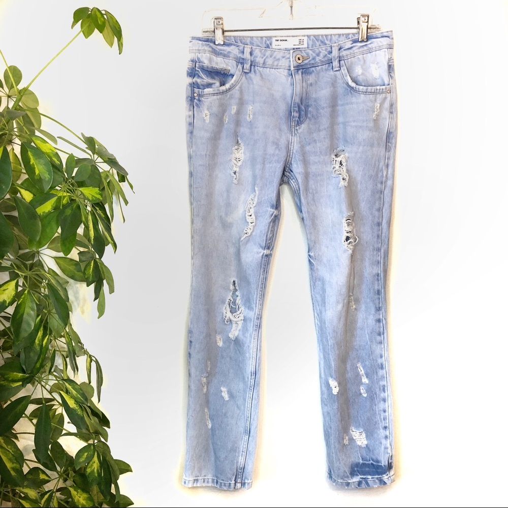 ZARA High Rise Boyfriend Ripped Jeans